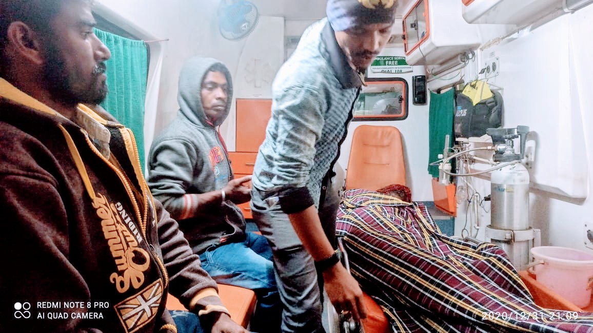 ବାଇକ ଦୁର୍ଘଟଣା ଗ୍ରସ୍ତ ଜଣେ ଗୁରୁତର ଆହାତ 1 WhatsApp Image 2020 12 31 at 9.25.36 PM