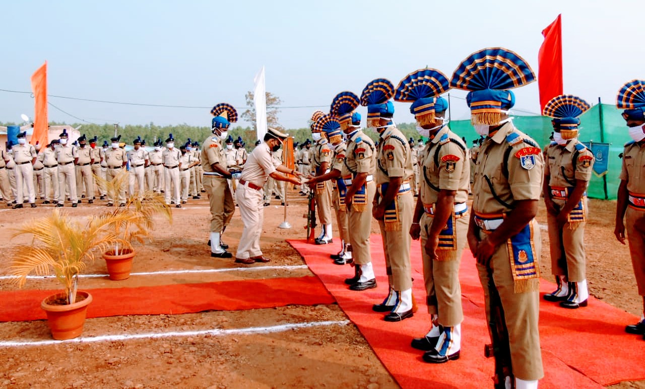 ମୁନିଗୁଡାର ବିଭିନ୍ନ ସ୍ଥାନରେ 72ତମ ସାଧାରଣତନ୍ତ୍ର ଦିବସ ପାଳିତ 1 WhatsApp Image 2021 01 26 at 11.40.35 AM